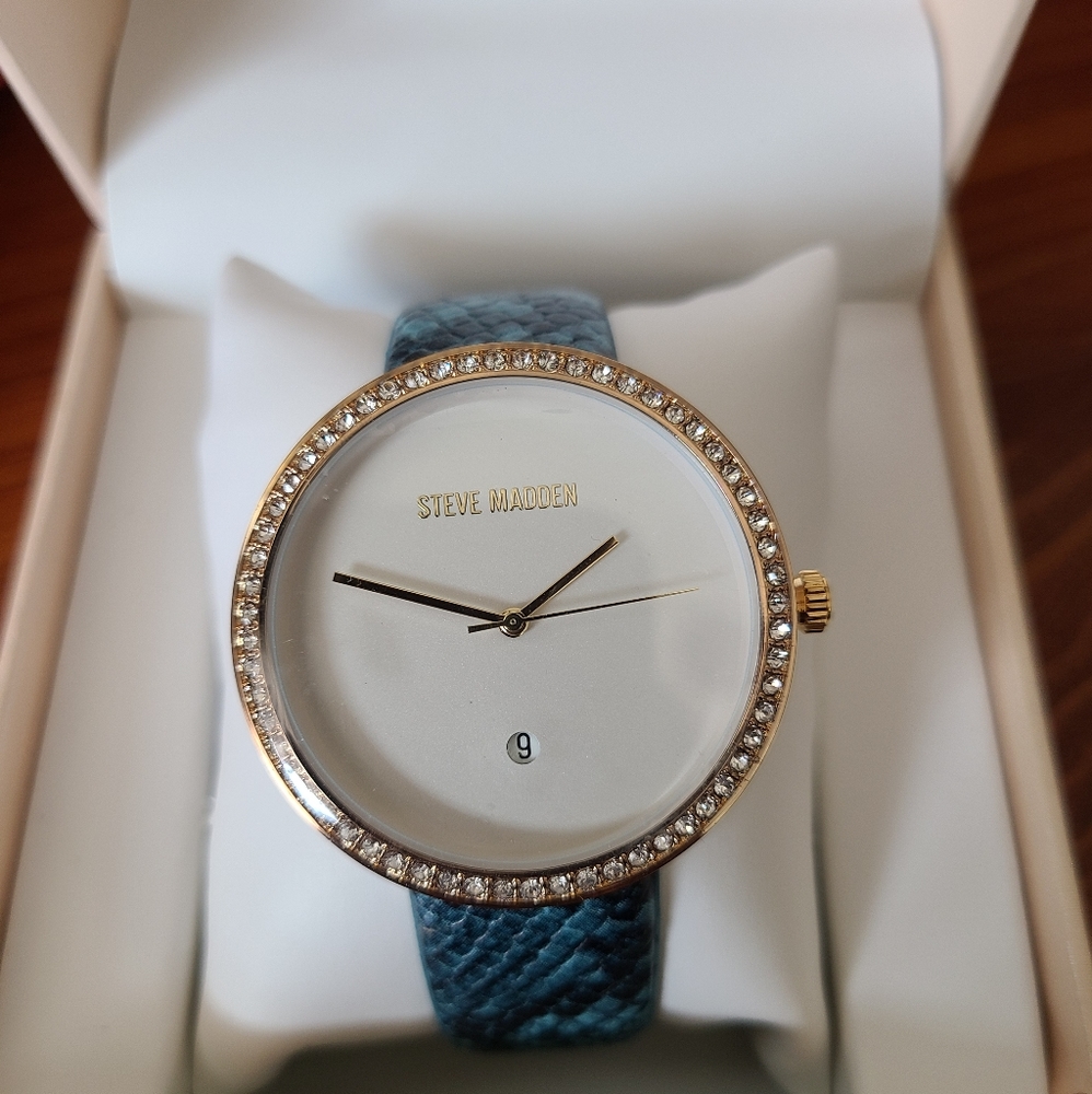 Steve Madden Teal Snake Skin Watch with Rhinestone - Picture 2 of 9